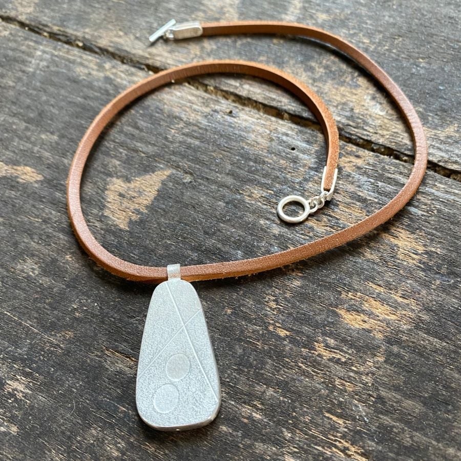 Monolith Necklace CDLT 3/2