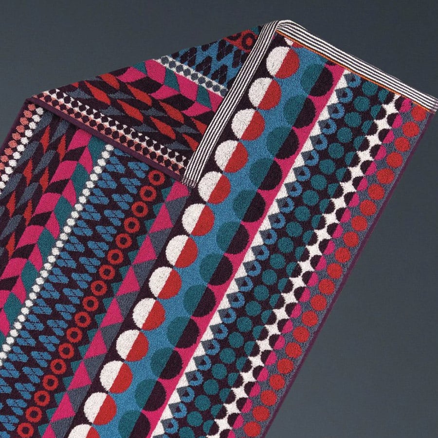 Margo Selby Hand Towel - Kilburn