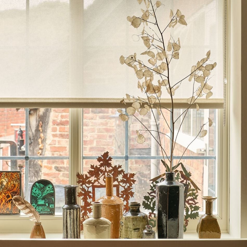 The Quiet Appeal of Sheer Roller Blinds