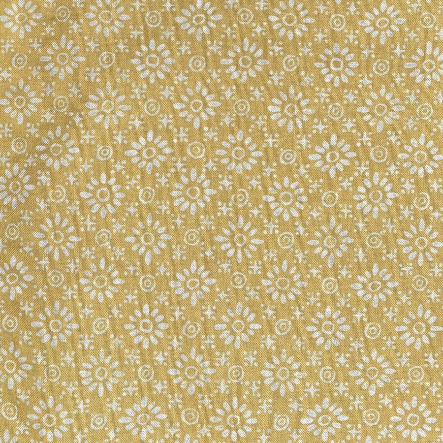 Daisy - Mustard