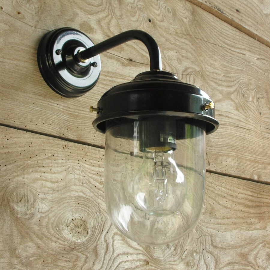 Frome Barn Light black