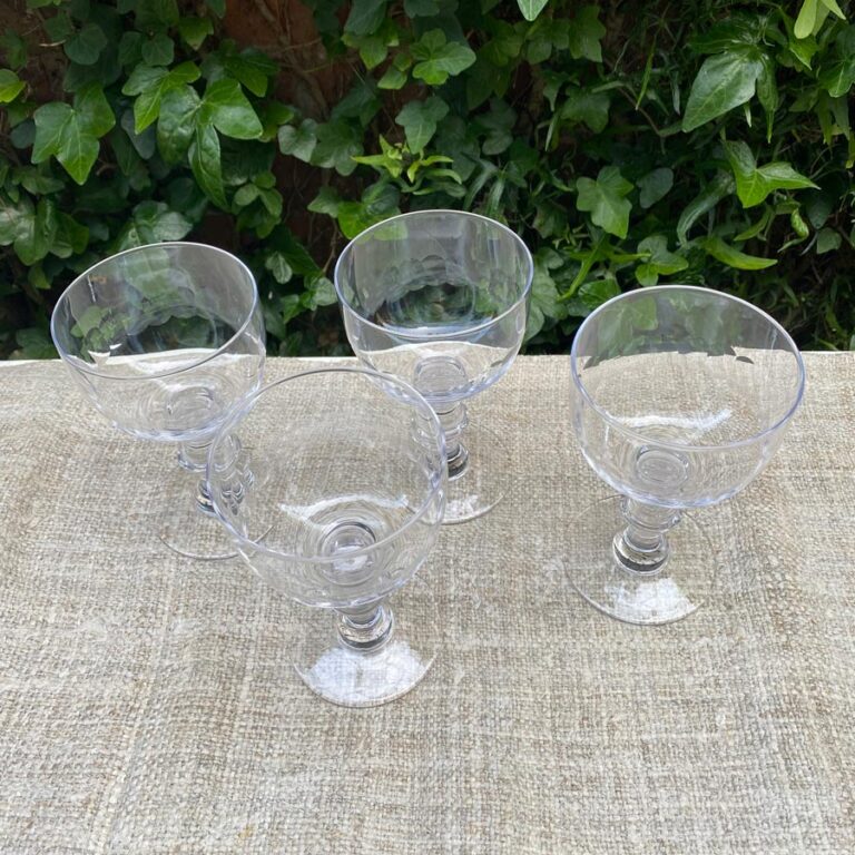 Set of Four Crystal Wine Goblets - Lens Design - Image 4
