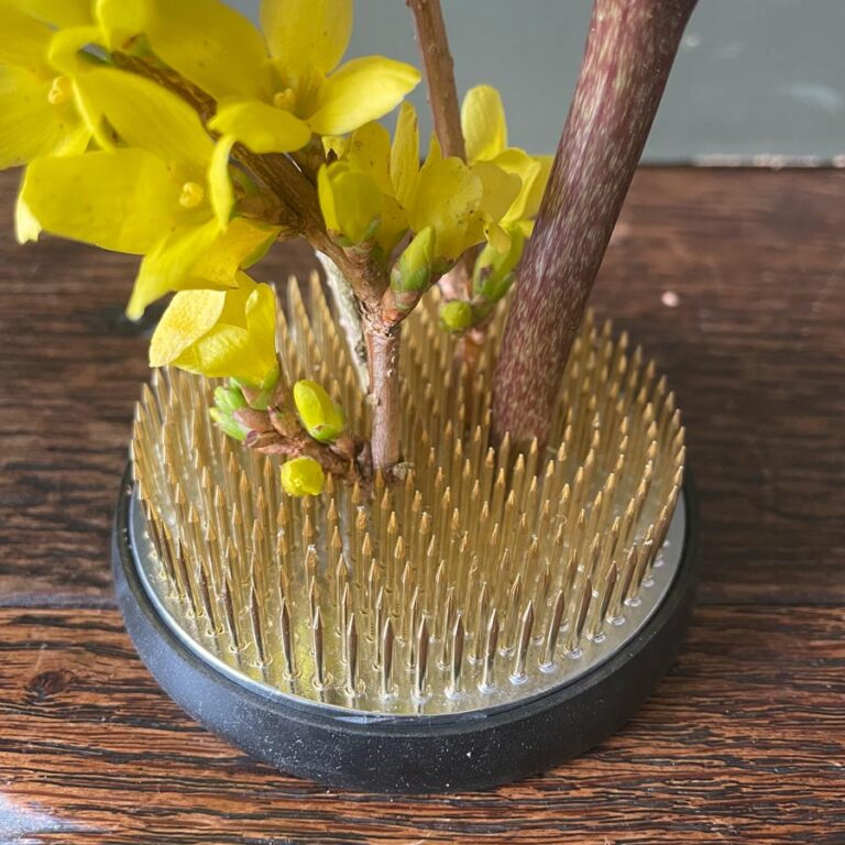 Niwaki Ikebana Flower Frog - Mini Set - Image 5