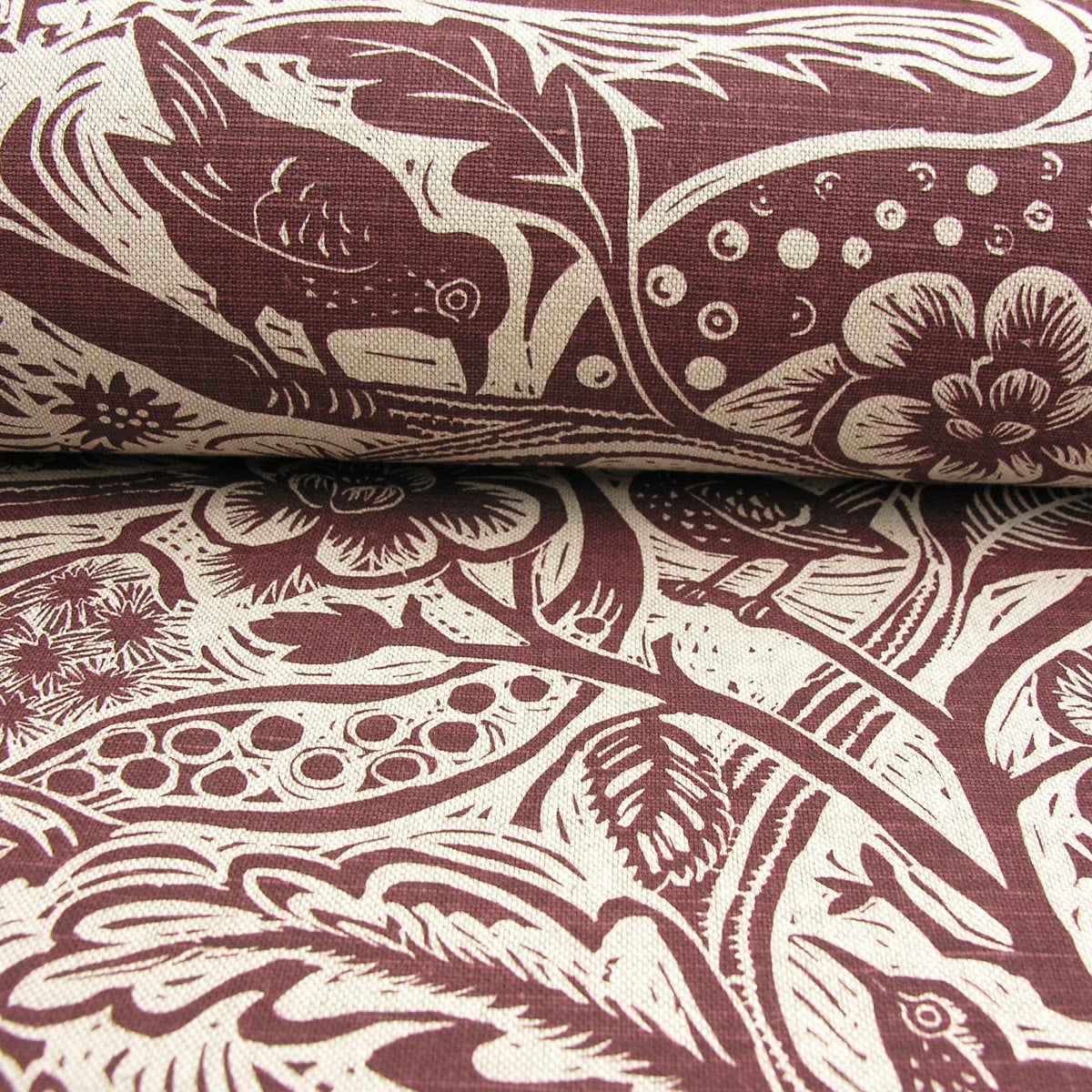 Mark Hearld Wren - Burgundy - Image 4