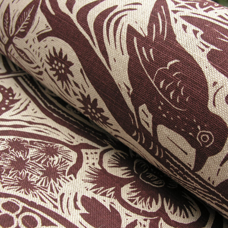 Mark Hearld Wren - Burgundy