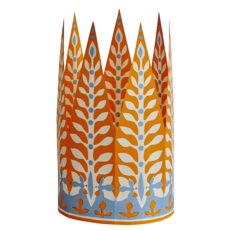 Six Paper Crowns - Image 5