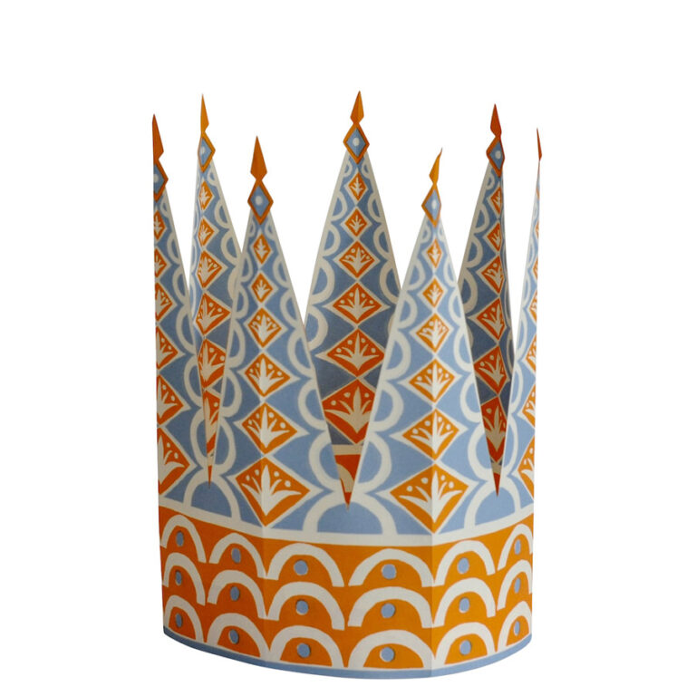 Six Paper Crowns - Image 7