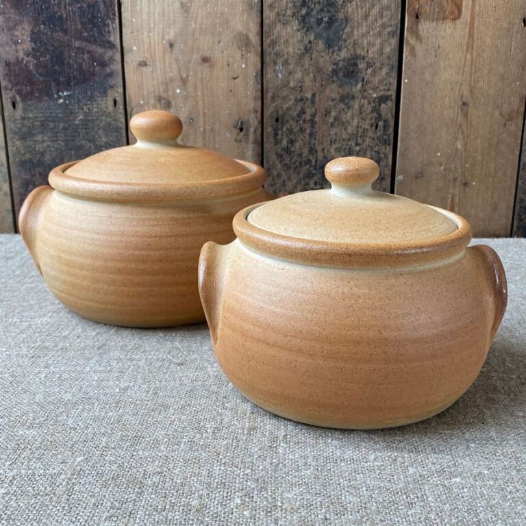 Muchelney Pottery - Squat Casserole Dish