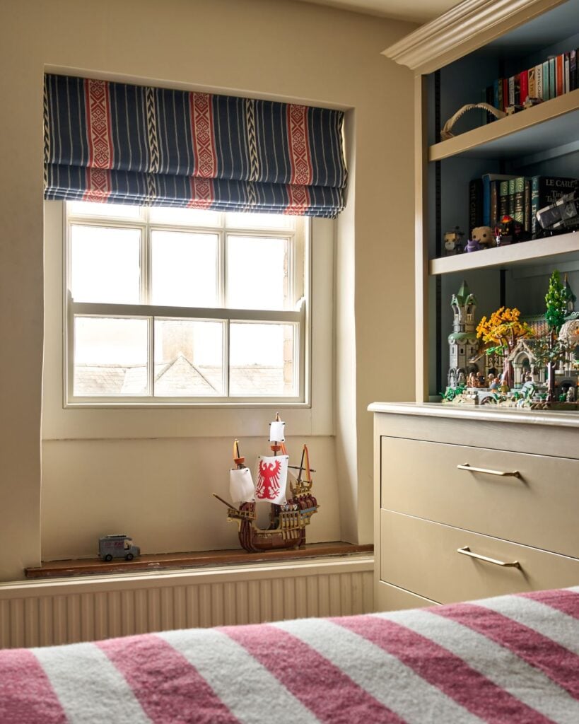 Tinsmiths Roman Blind