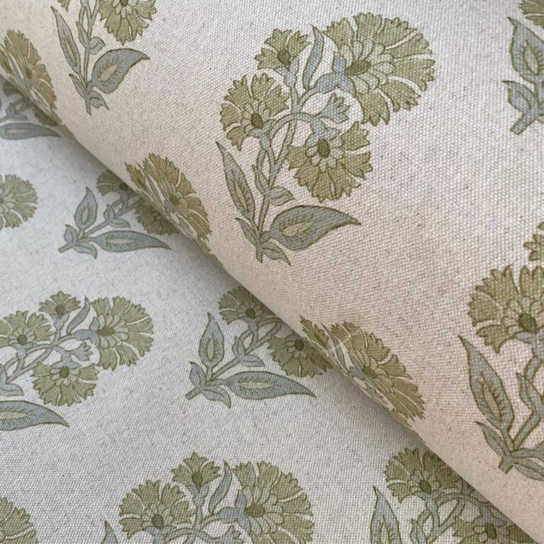 Extra Wide Avebury Fleur Fabric Cloth Tinsmiths Ledbury