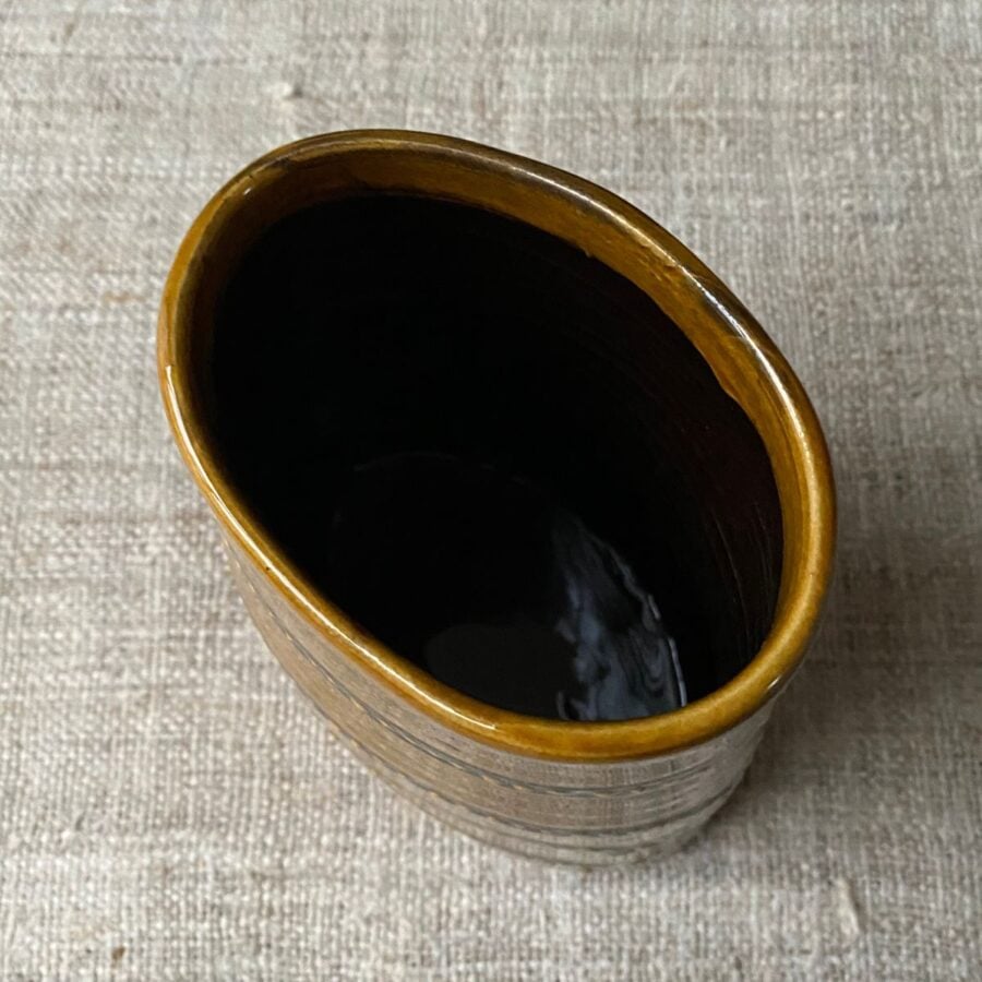 Erica Taylor Low Slipware Vase - Amber Ribbon ELTV