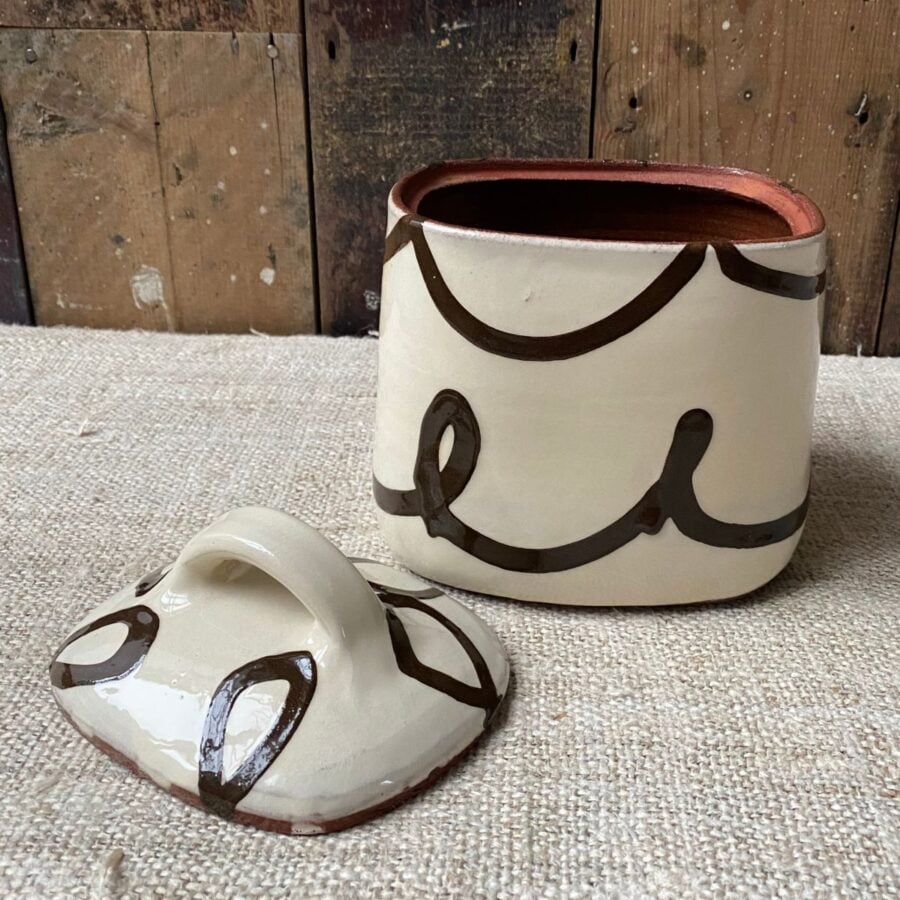 Erica Taylor Low - Lidded Jar ETJM3