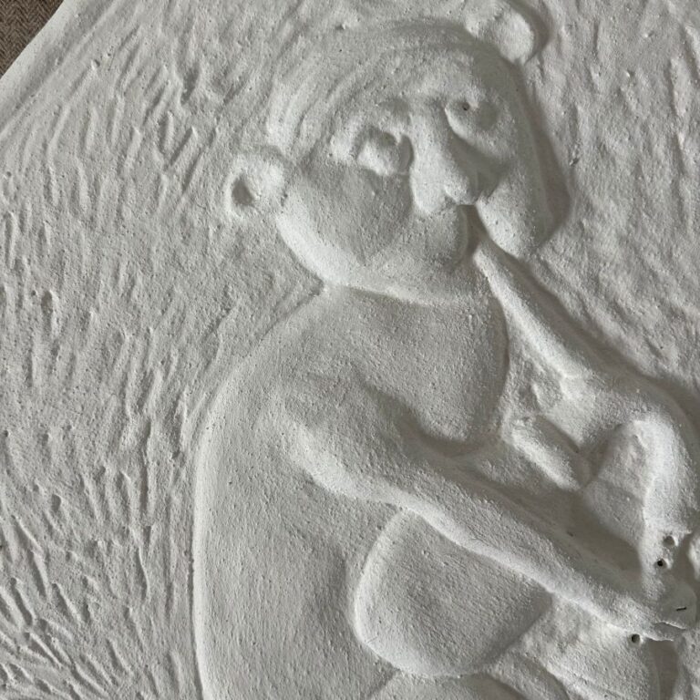 Pargetted Panel - Cat with Hornpipe BPSO7 - Image 2