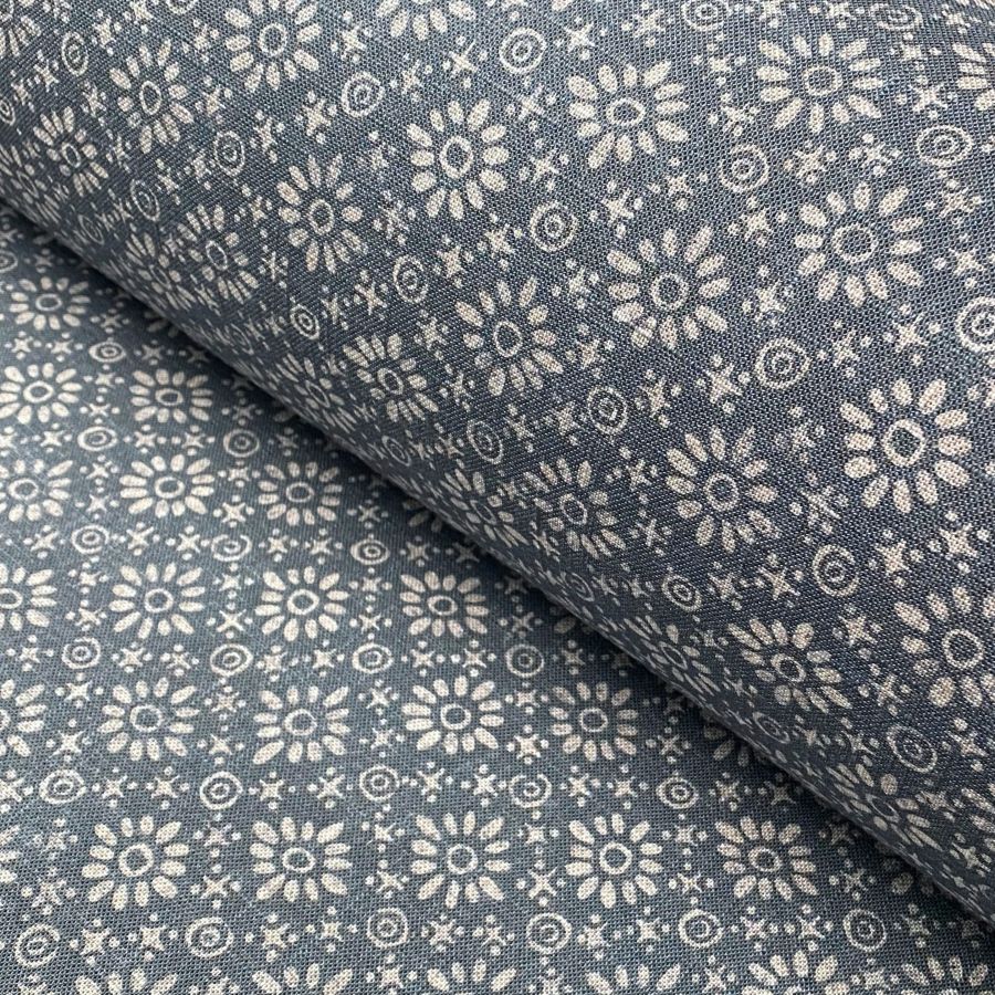 Fabric roll with INDIGO BLUE, small scale daisy pattern